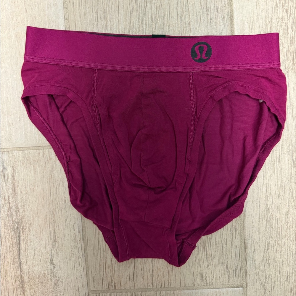 lululemon athletica Men's 3-Pack Briefs